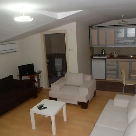 Apart Kariyer Apartament *